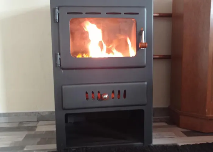 Zikos House * 모넴바시아