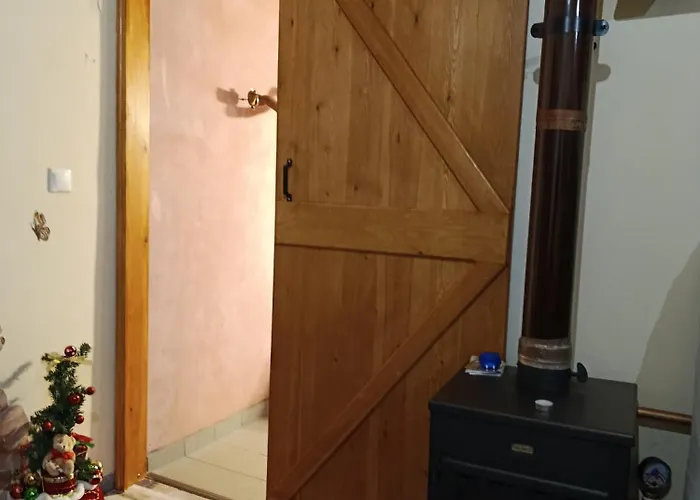 Zikos House * מונמבאסיה